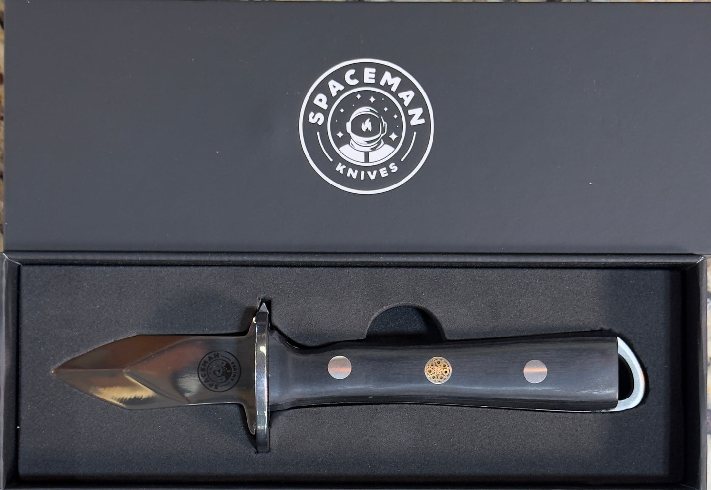Spaceman Oyster Shucker Knife in a sleek box, perfect for grilling and outdoor BBQ enthusiasts.