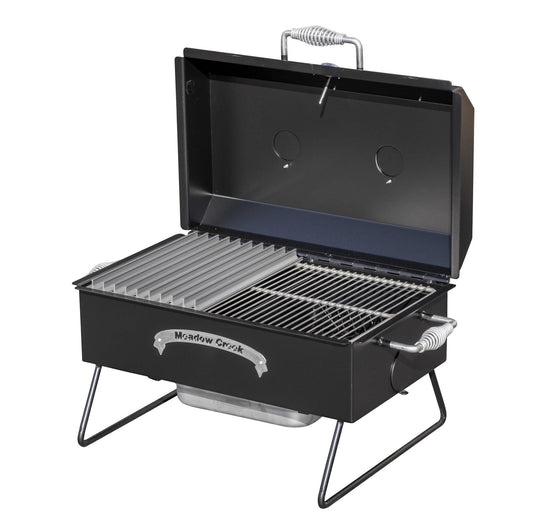 Meadow Creek SK 23 Steak Grill, compact charcoal grill perfect for competitions and backyard barbecues.
