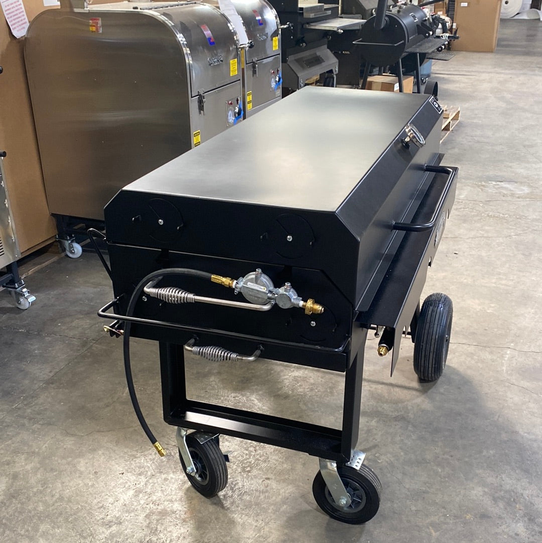 Meadow Creek BBQ 60G with lid and Vinyl Cover, gas-fired grill ideal for outdoor grilling and barbecuing.