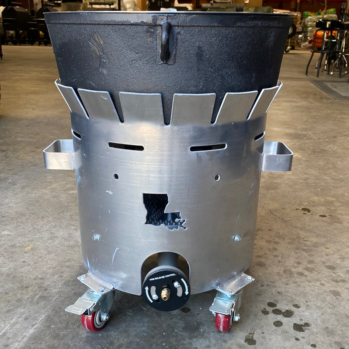 10 Gallon Windproof Aluminum Roll Around Combo With fluer de lis, perfect for outdoor grilling and Cajun cooking.