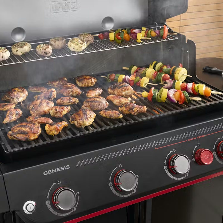 Weber Genesis  E-430 Gas Grill Stealth® Edition (Liquid Propane)