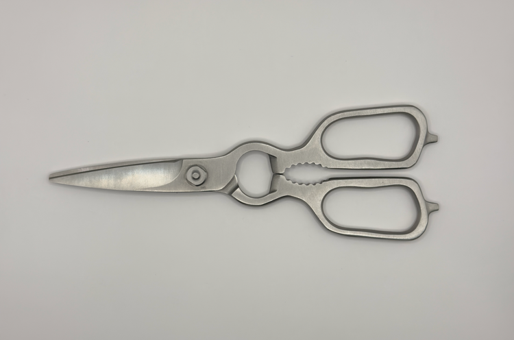 Spaceman Kitchen Shears stainless steel multi-tool for cutting poultry vegetables BBQ cooking tools