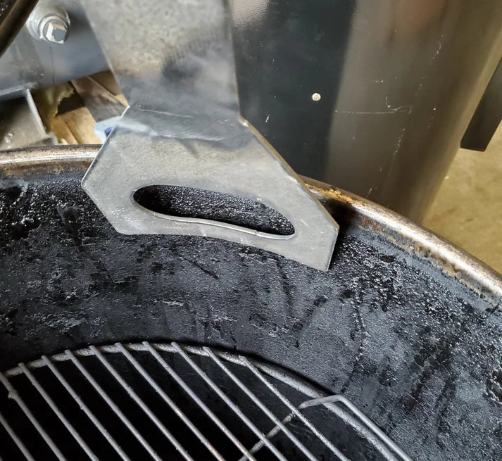 Drum Smoker Cleanout Tool