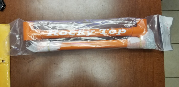 Towelgater for outdoor cooking and BBQ, ideal for grills smokers and cookers, perfect for camping and beach outings.