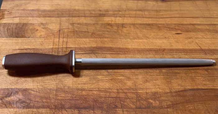 Gunter Wilhelm 10” German Honing Steel sharpener for maintaining knife edges among grills smokers and cookers.